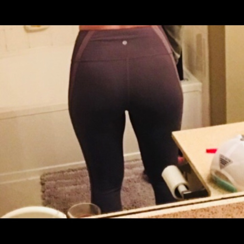 Lululemon workout pants size 8